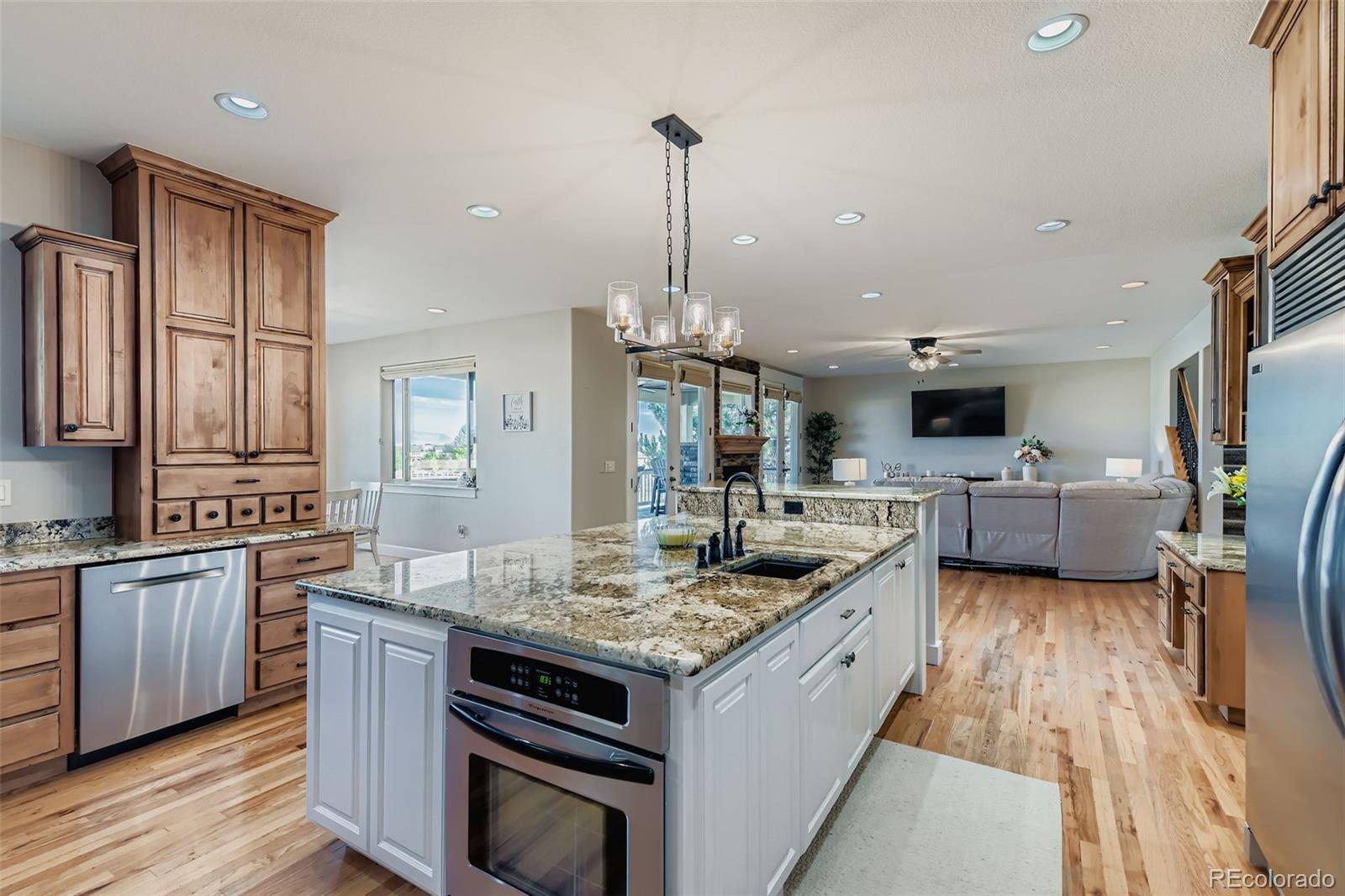 1240 Highland Place