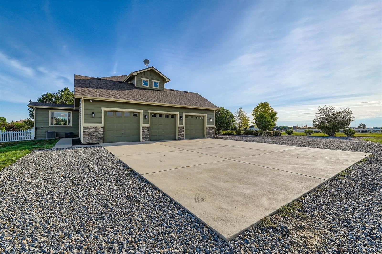 1240 Highland Place