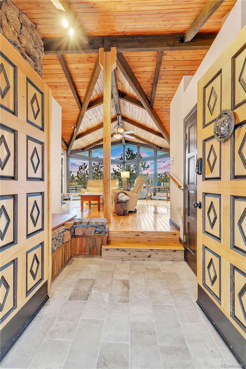 994 Timber Lane