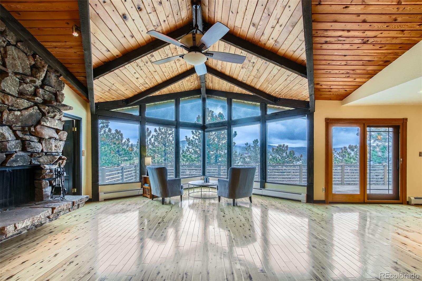 994 Timber Lane