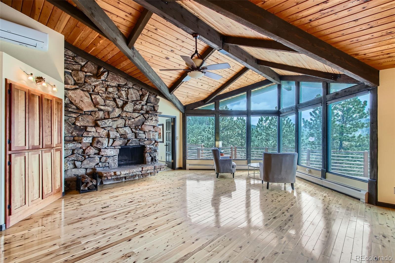 994 Timber Lane
