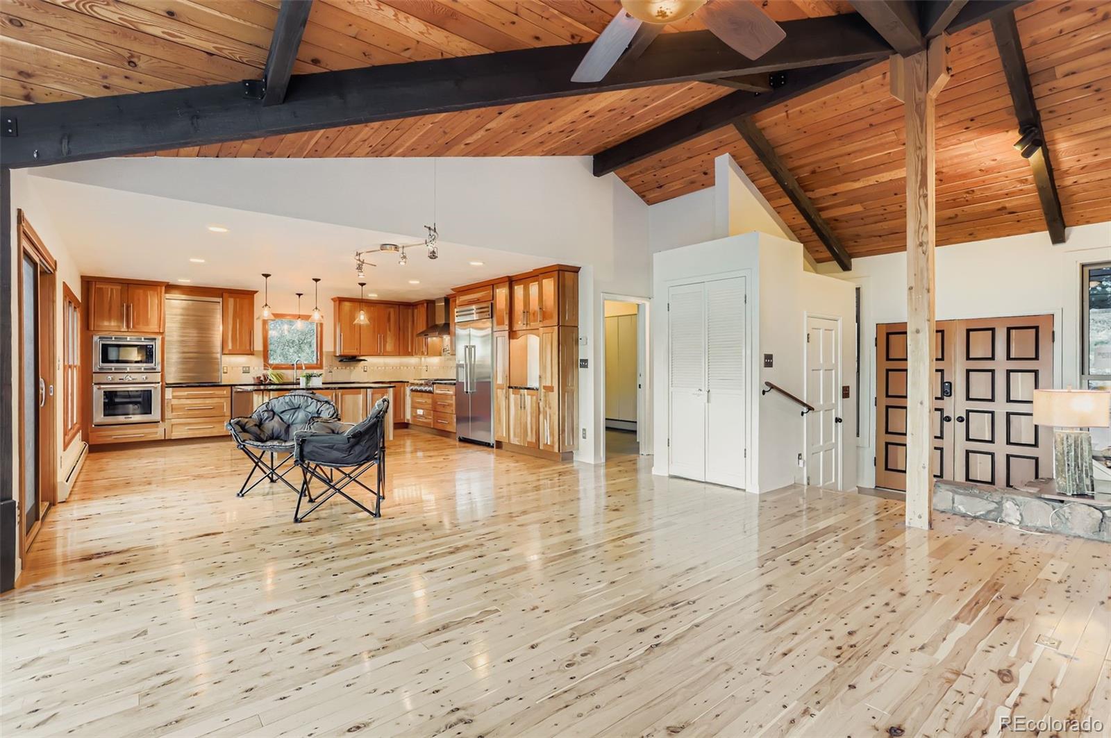 994 Timber Lane