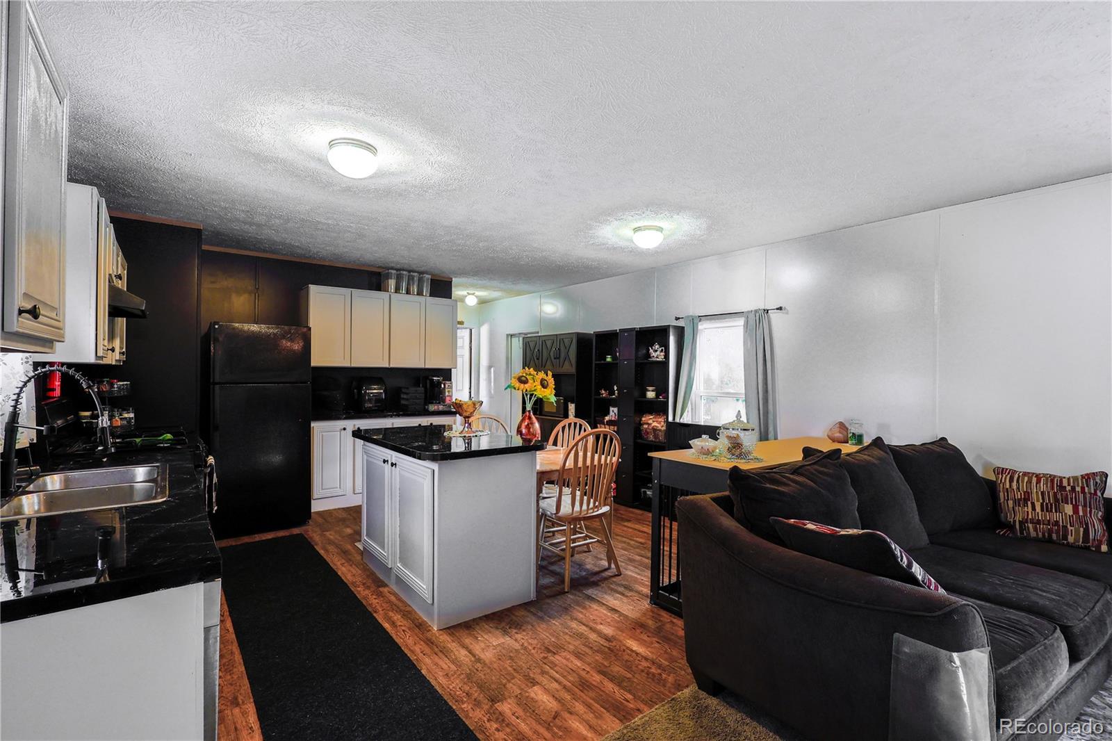9100 Tejon (Mountain View #99) Street
