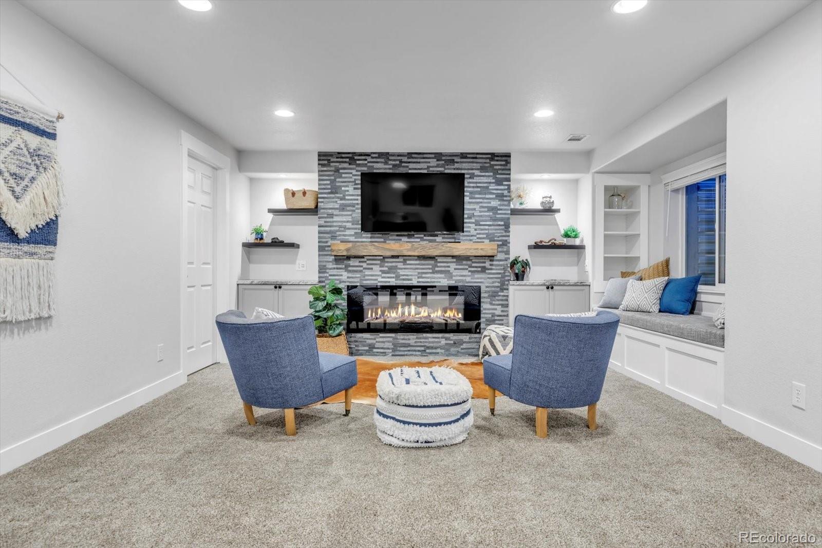 6325 Saratoga Trail