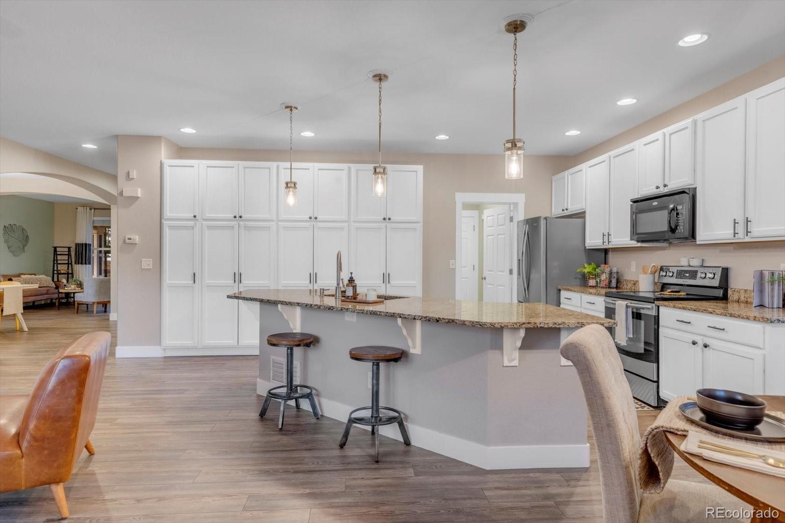 6325 Saratoga Trail