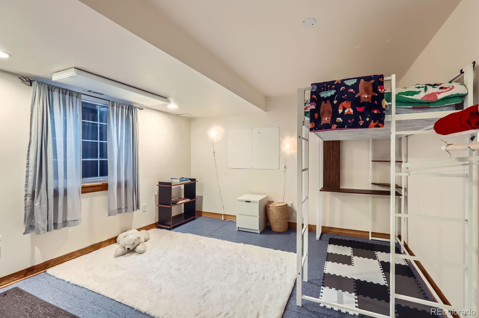 218 E Colorado Avenue