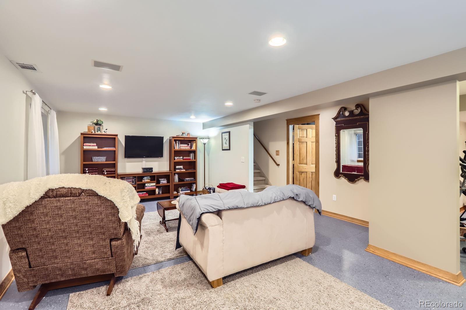 218 E Colorado Avenue