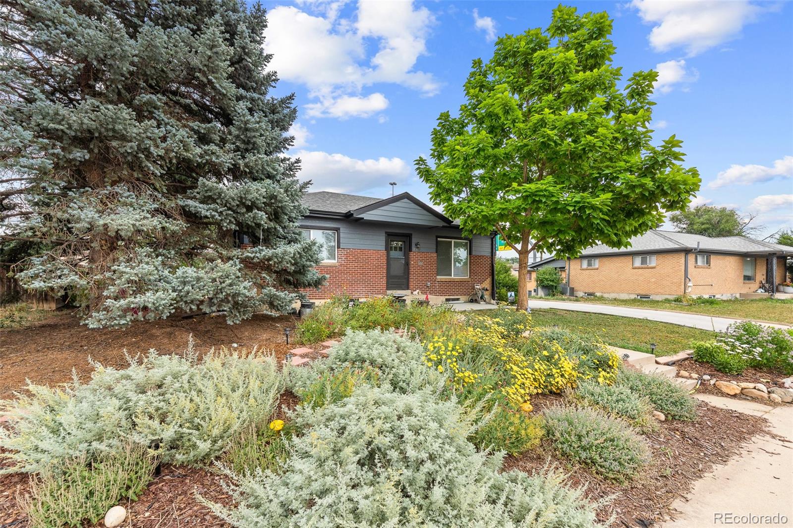 2041 Samuel Drive