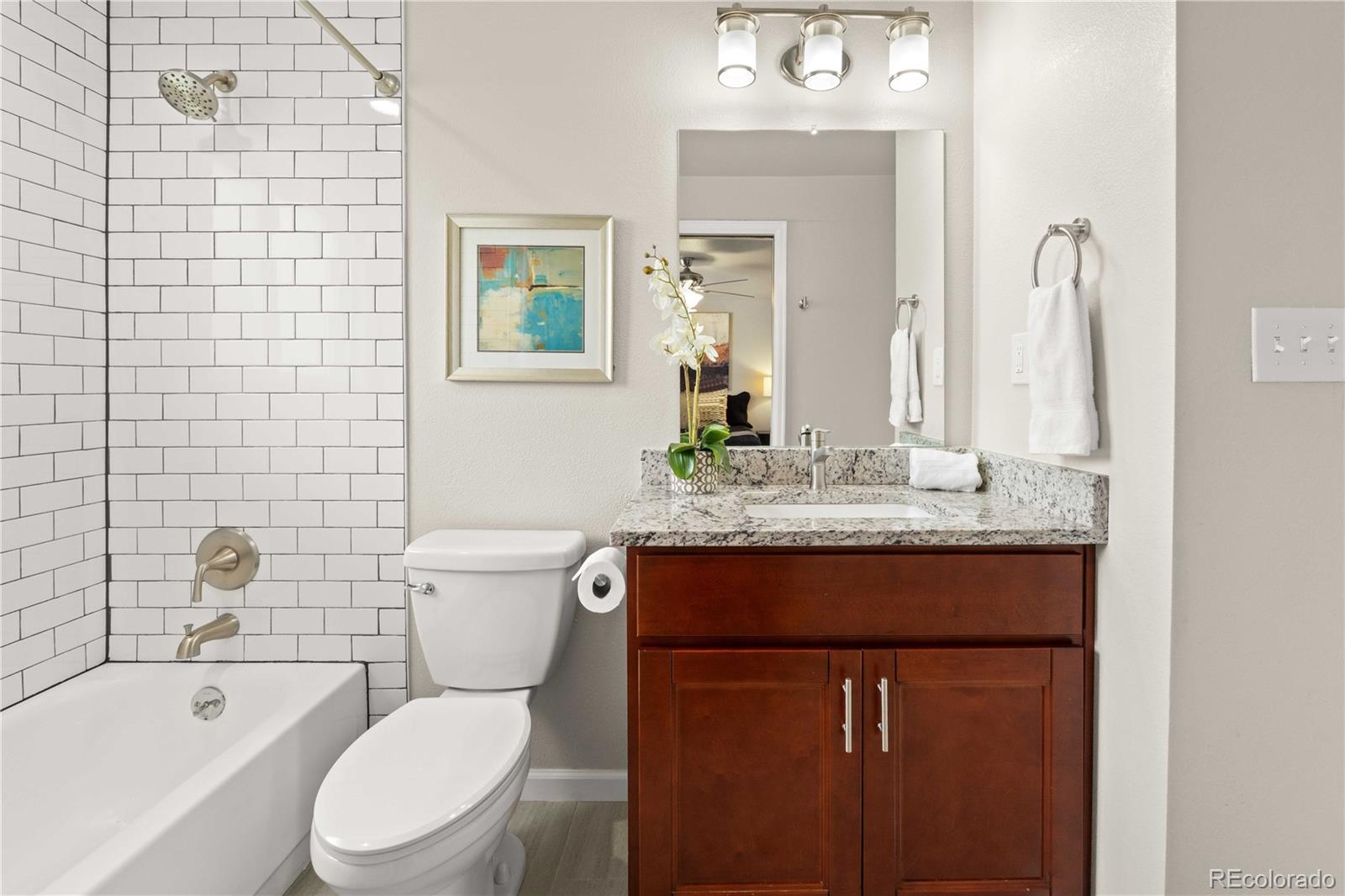 6261 W 74th Place