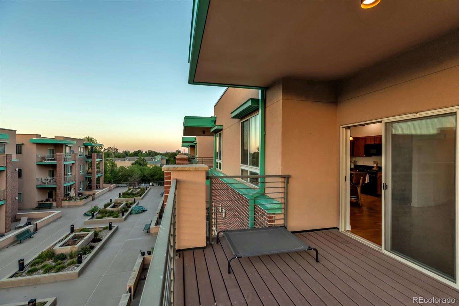 1053 W Century Drive Unit: 310