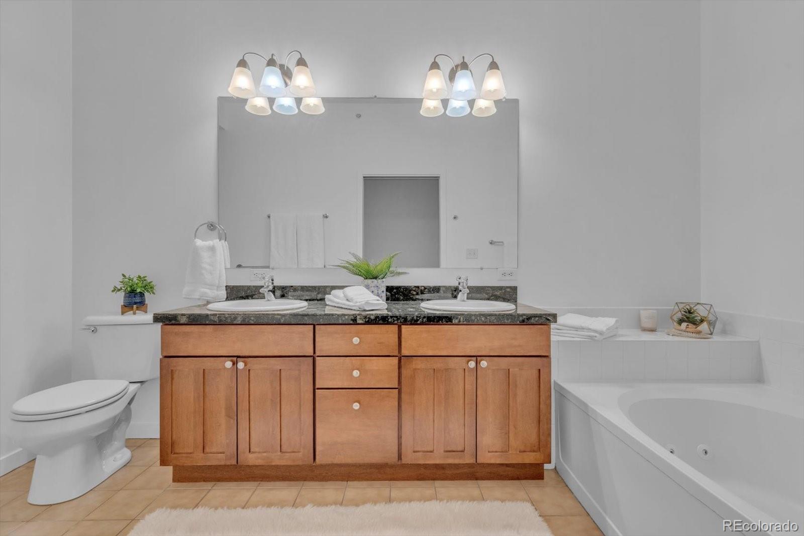 1053 W Century Drive Unit: 310