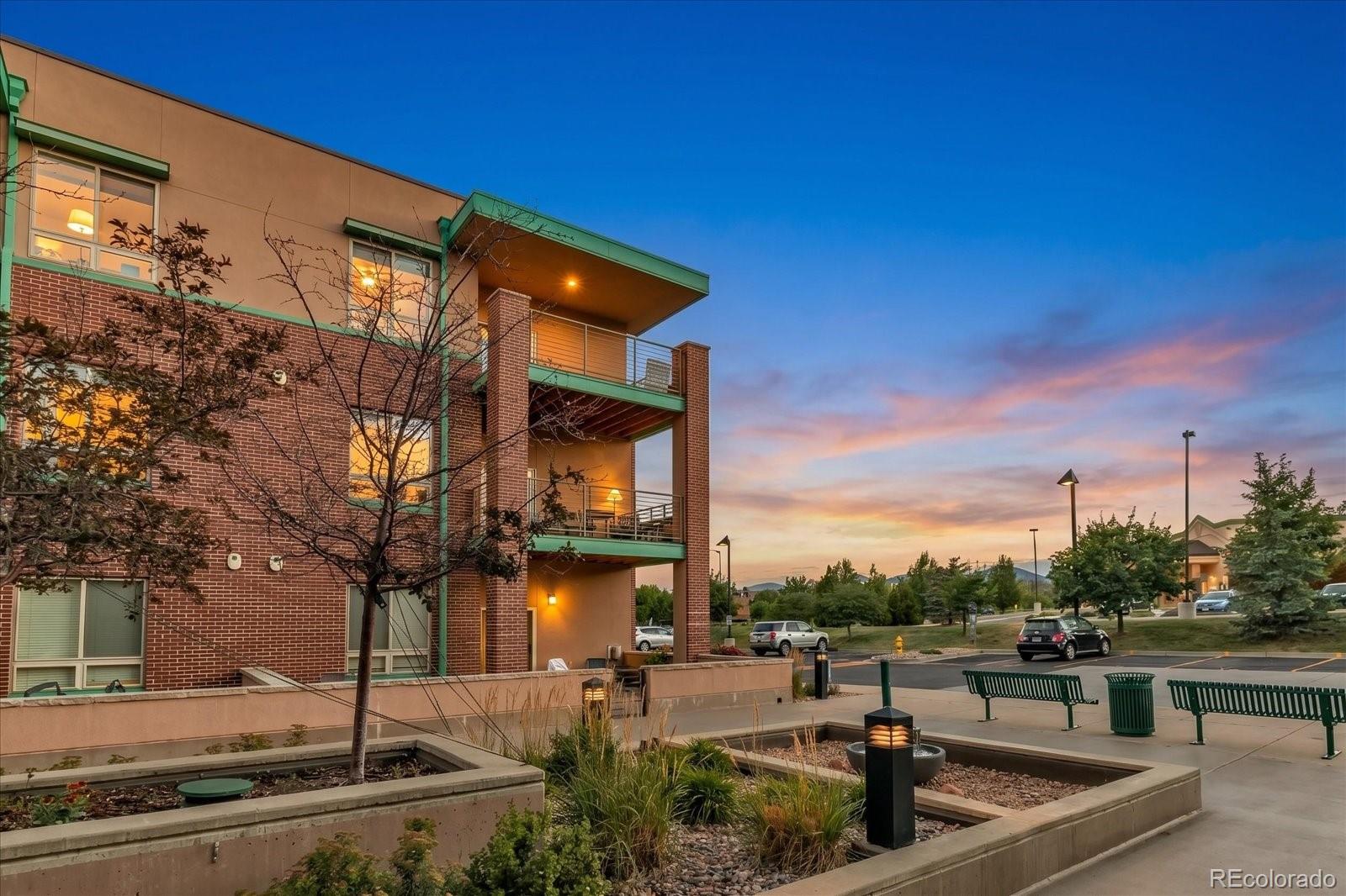 1053 W Century Drive Unit: 310