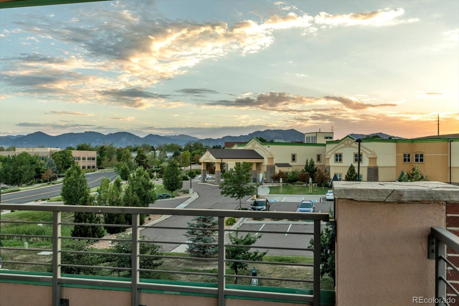 1053 W Century Drive Unit: 310