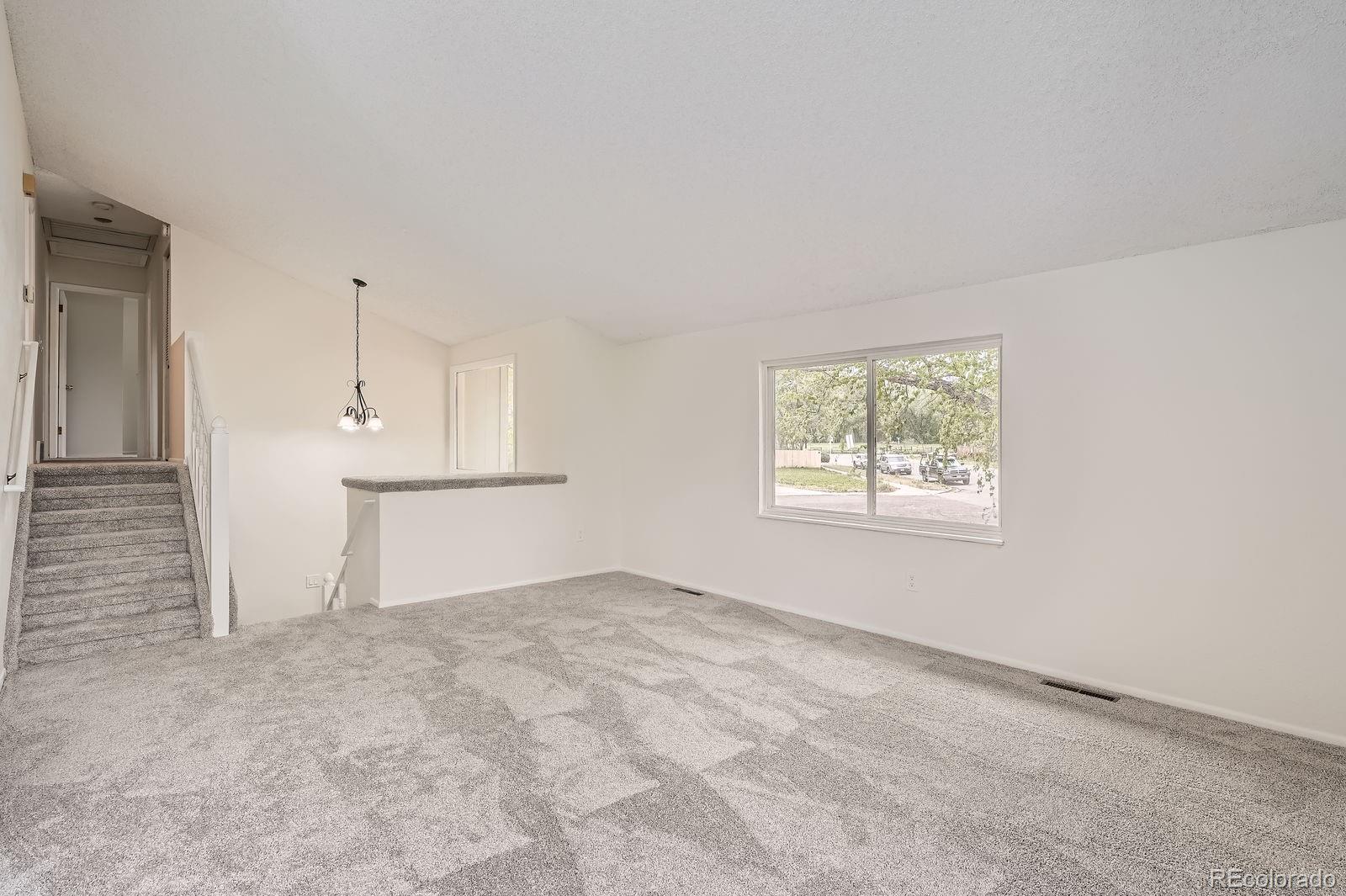 1800 Centaur Village Drive
