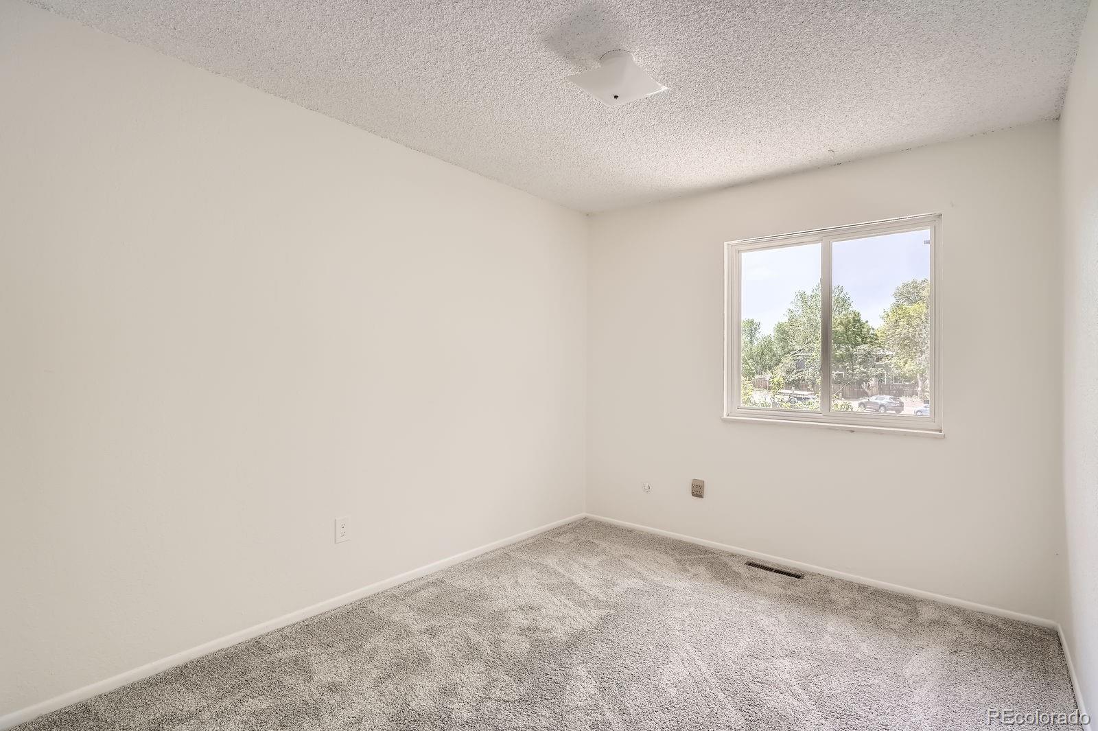 1800 Centaur Village Drive