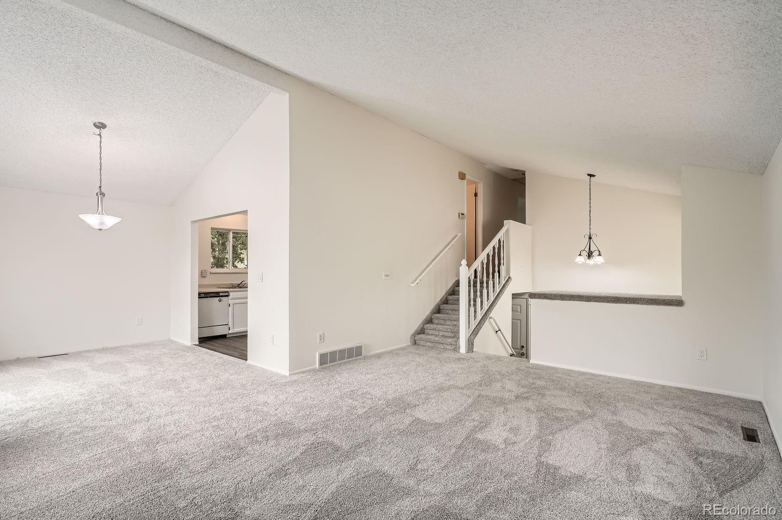 1800 Centaur Village Drive