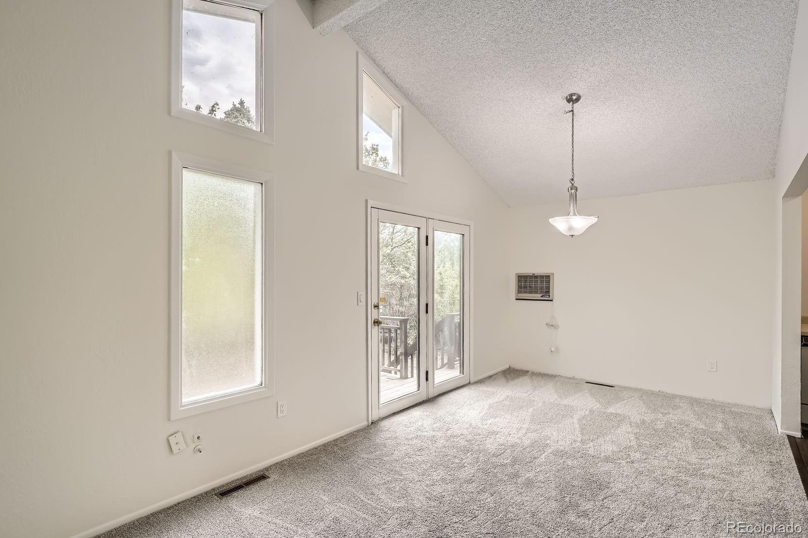 1800 Centaur Village Drive