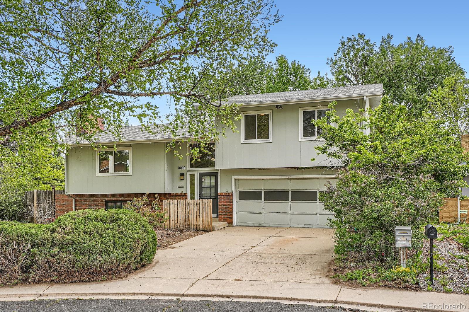 1800 Centaur Village Drive