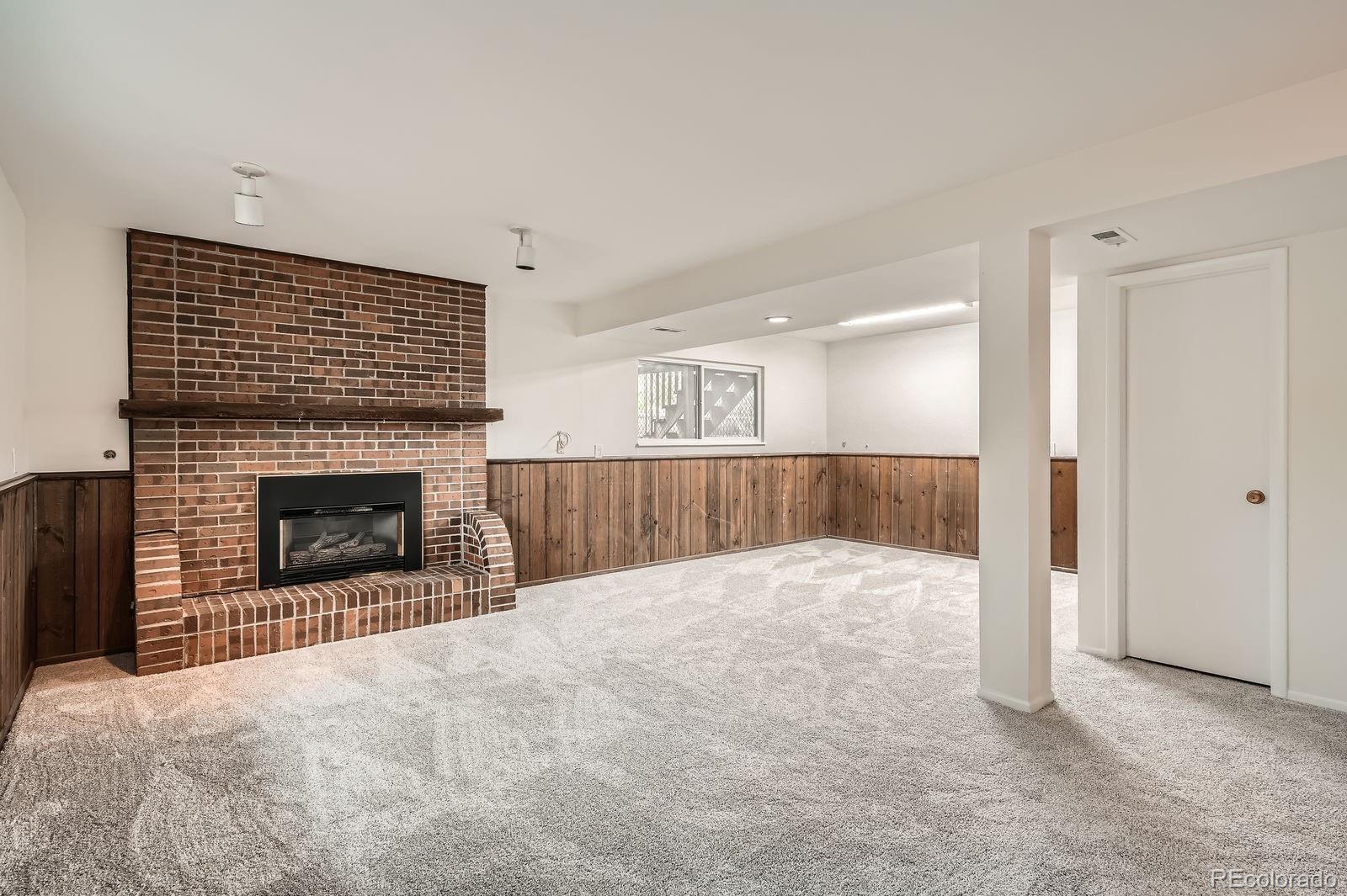1800 Centaur Village Drive