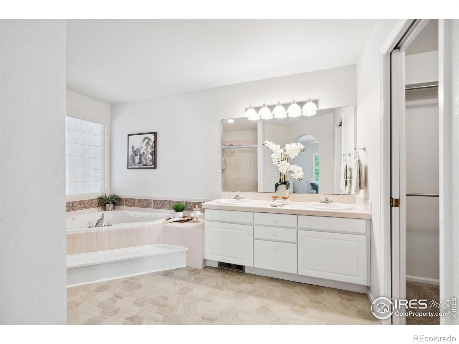 3500 Swanstone Drive Unit: 12