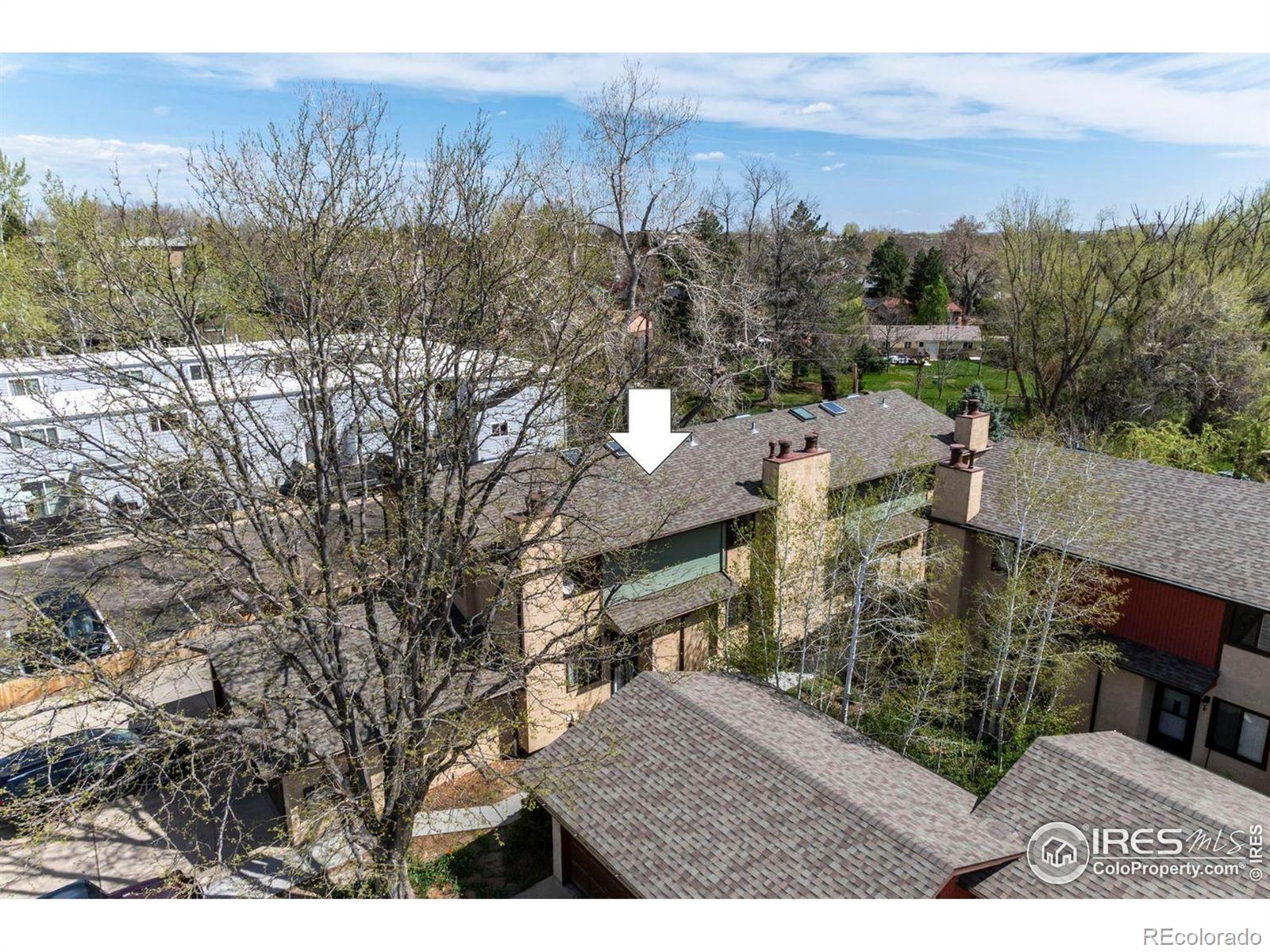 1590 Garfield Avenue Unit: B