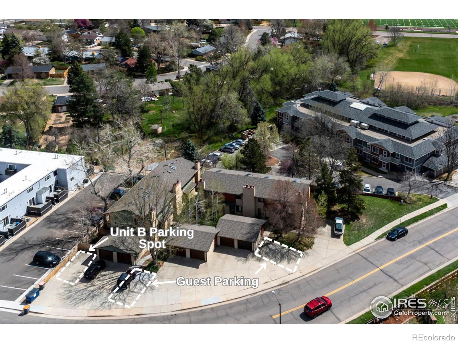 1590 Garfield Avenue Unit: B