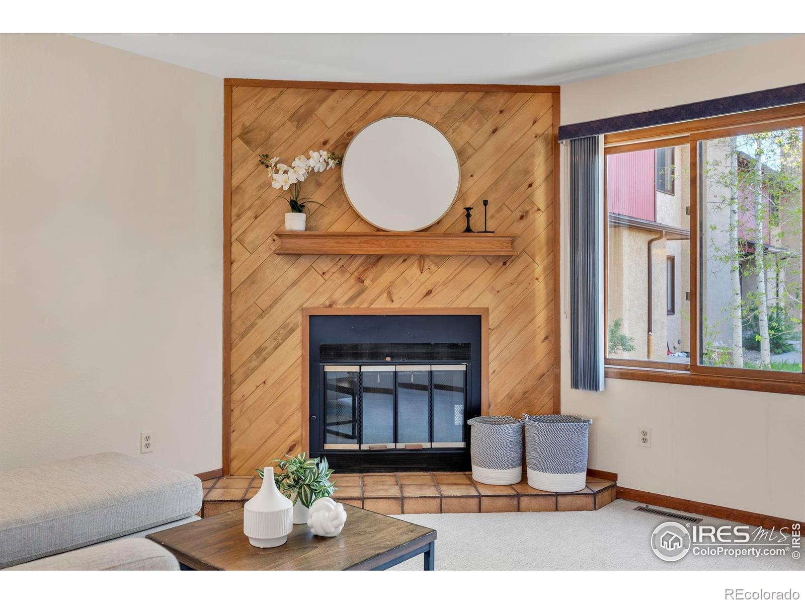 1590 Garfield Avenue Unit: B