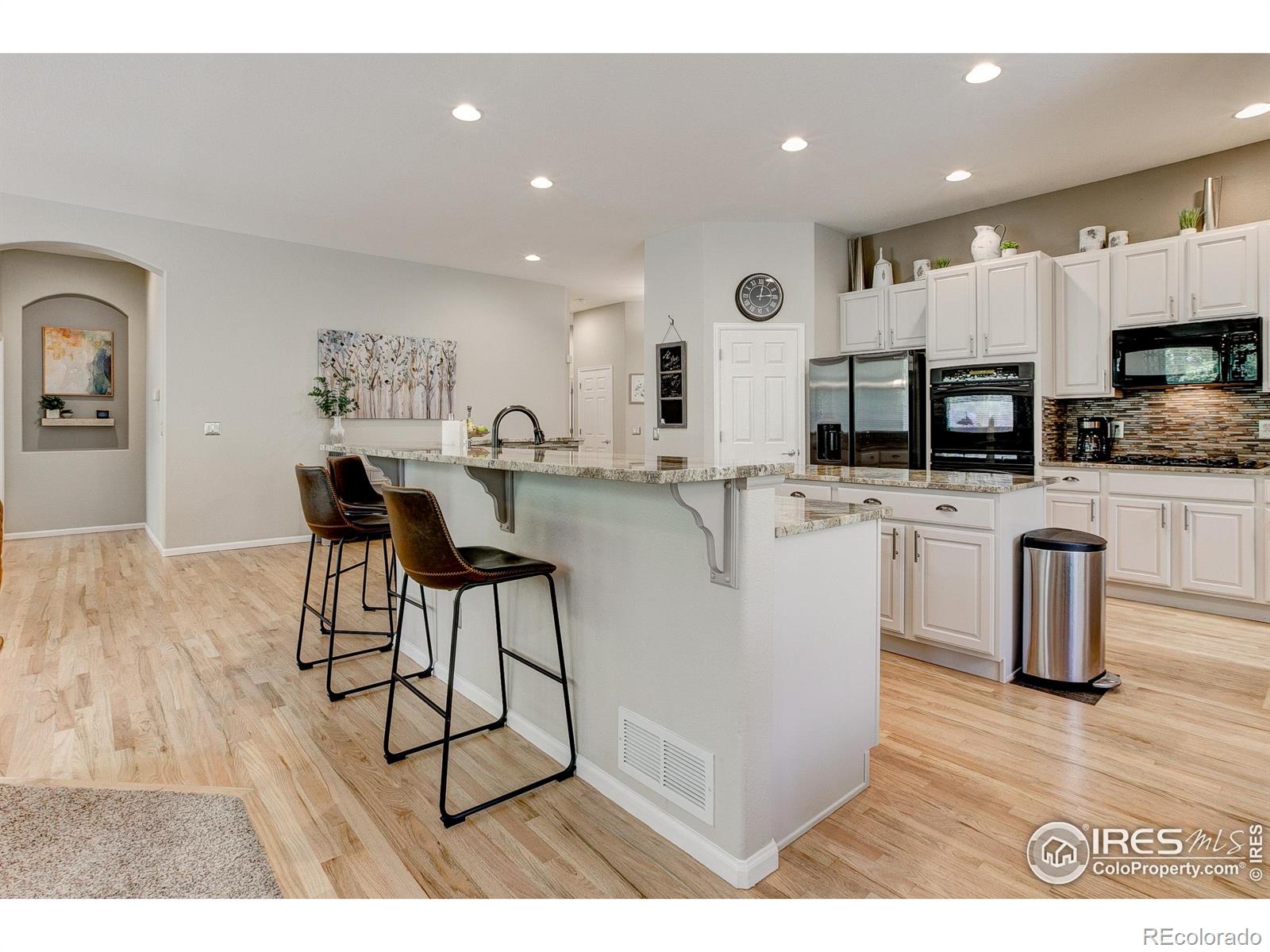 6208 Treestead Court