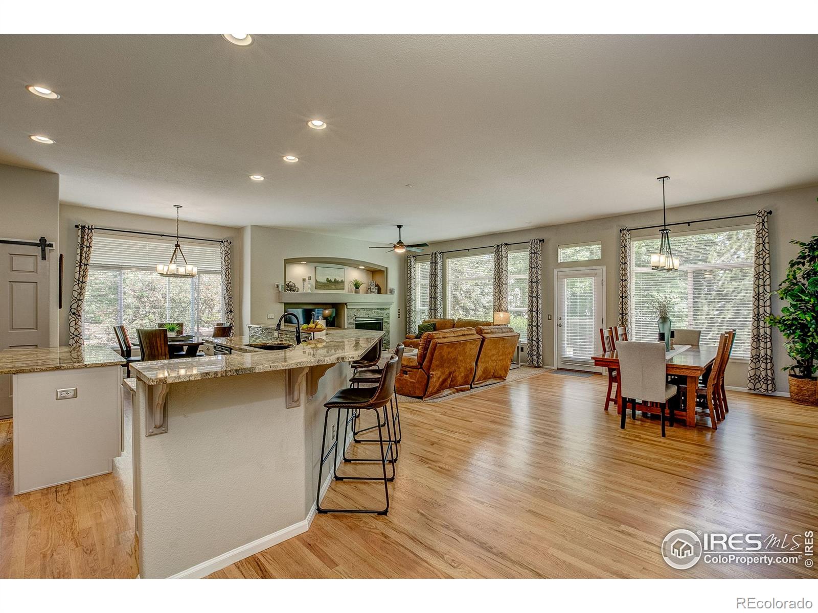 6208 Treestead Court