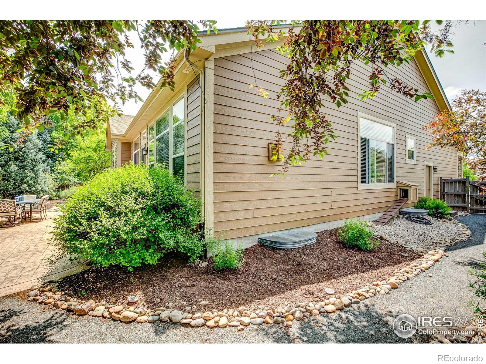 6208 Treestead Court