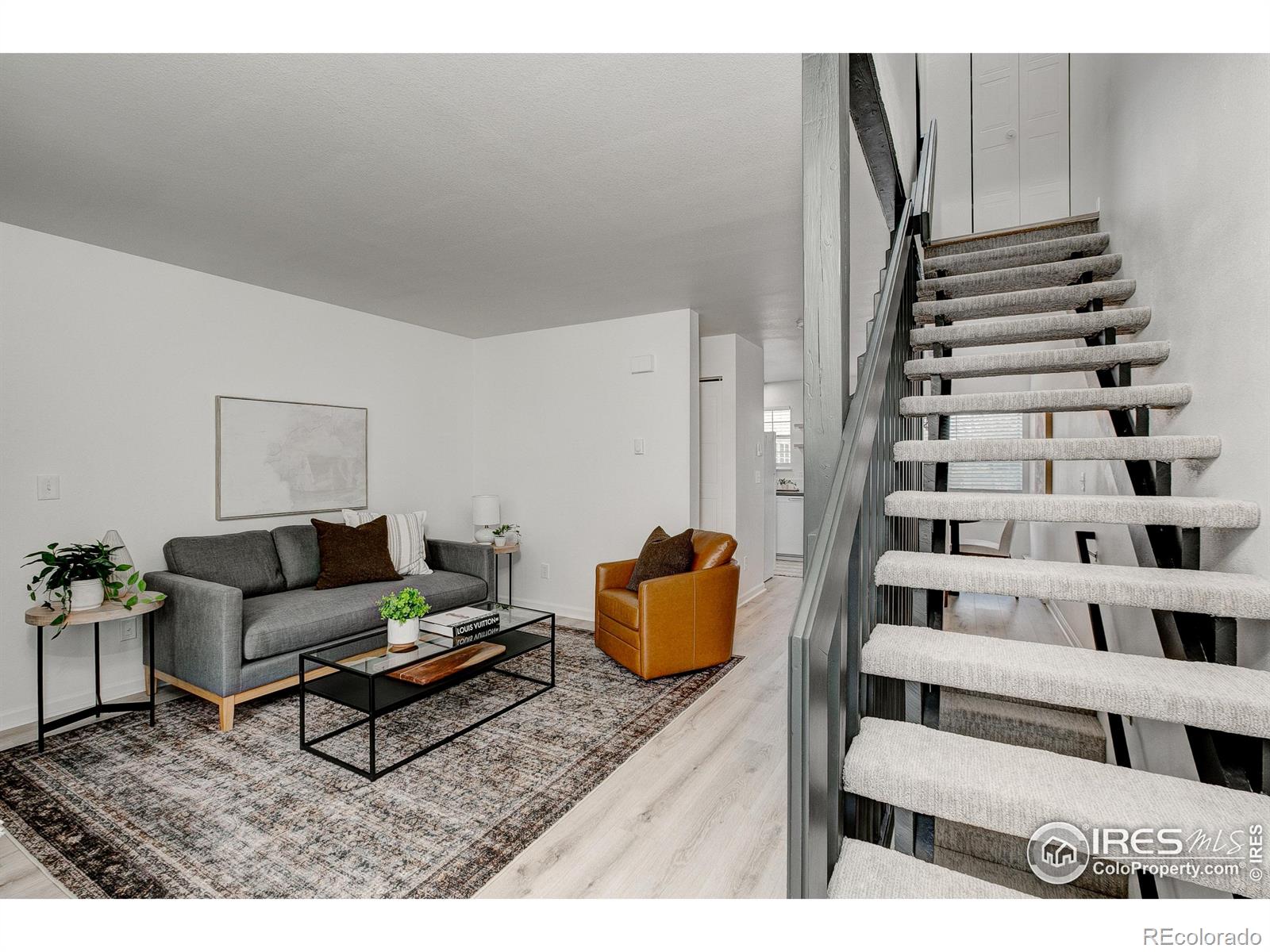 3200 Azalea Drive Unit: 5