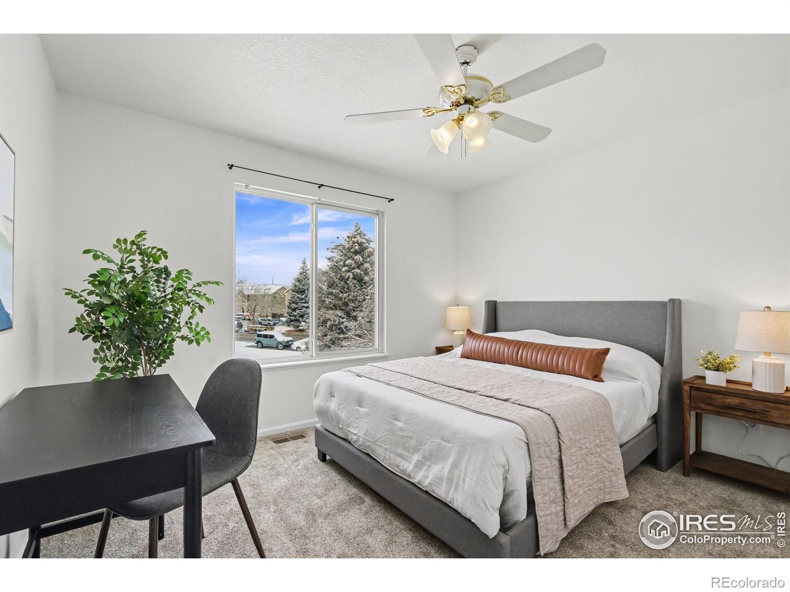 2925 W Stuart Street Unit: 11