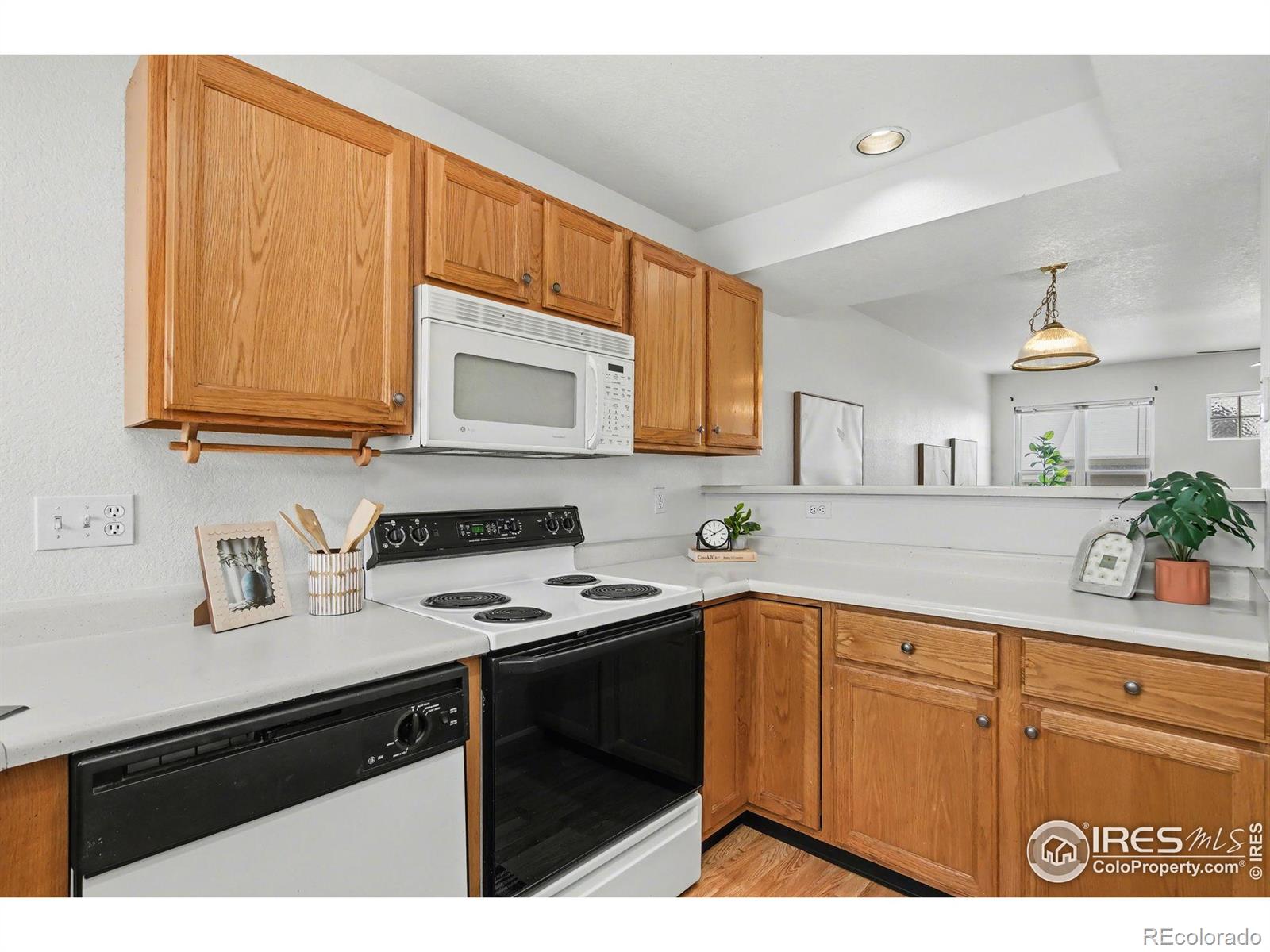 2925 W Stuart Street Unit: 11