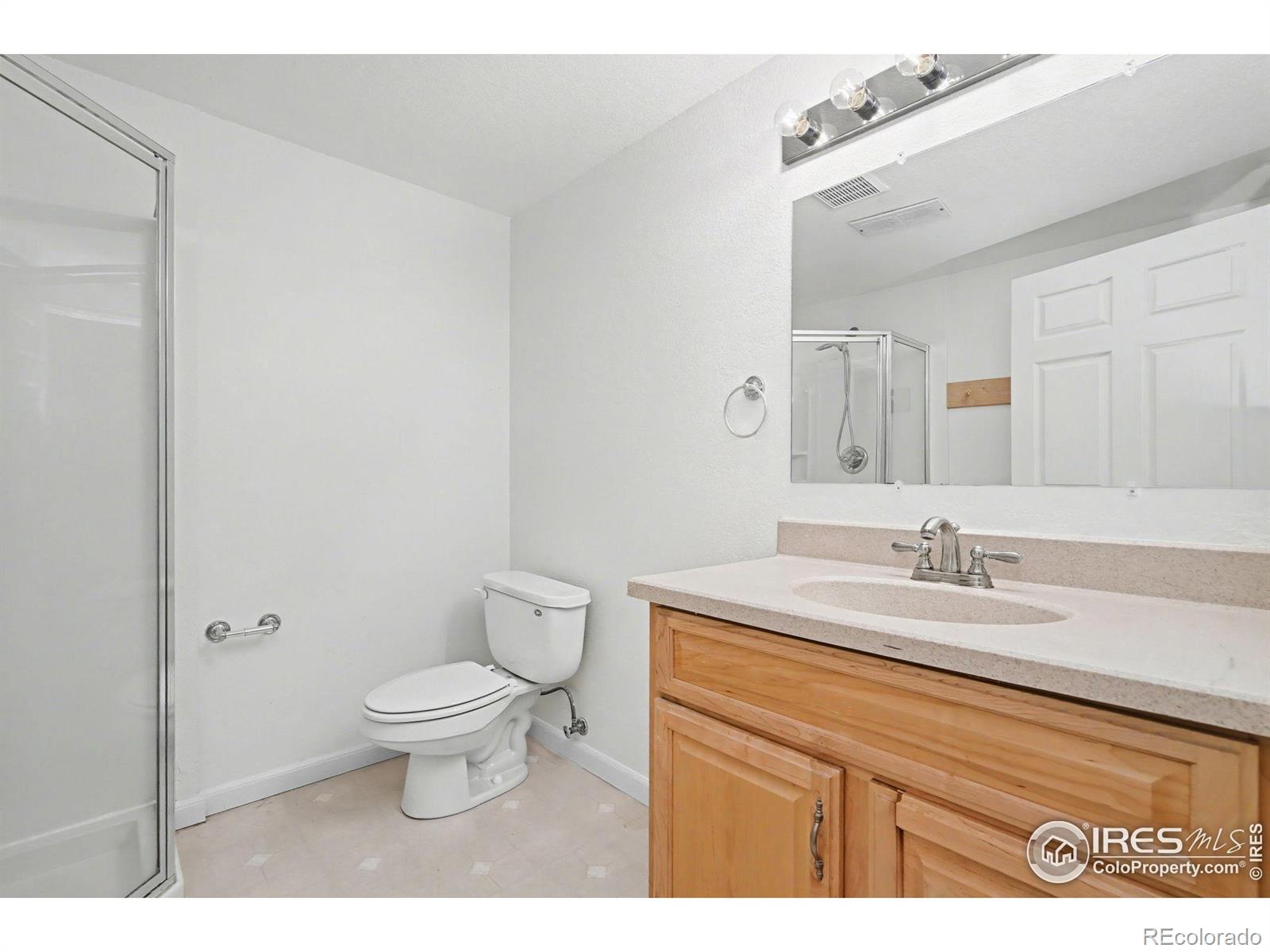 2925 W Stuart Street Unit: 11