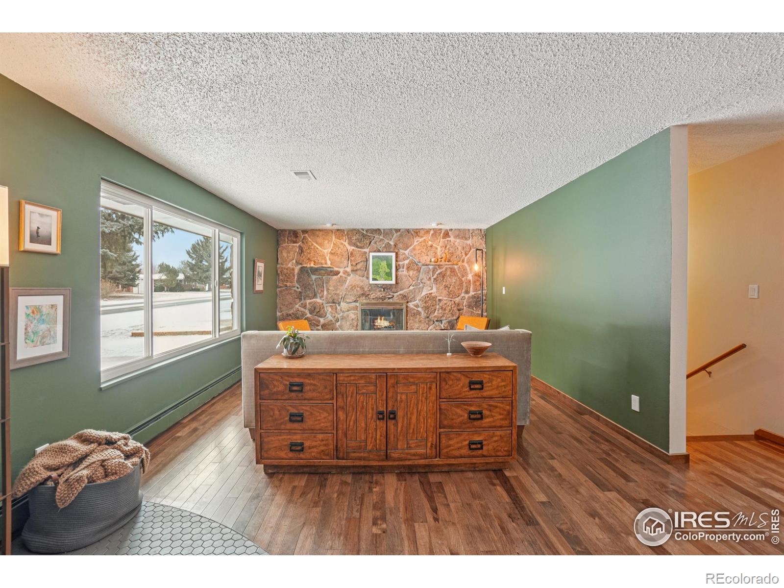 2012 Van Buren Avenue