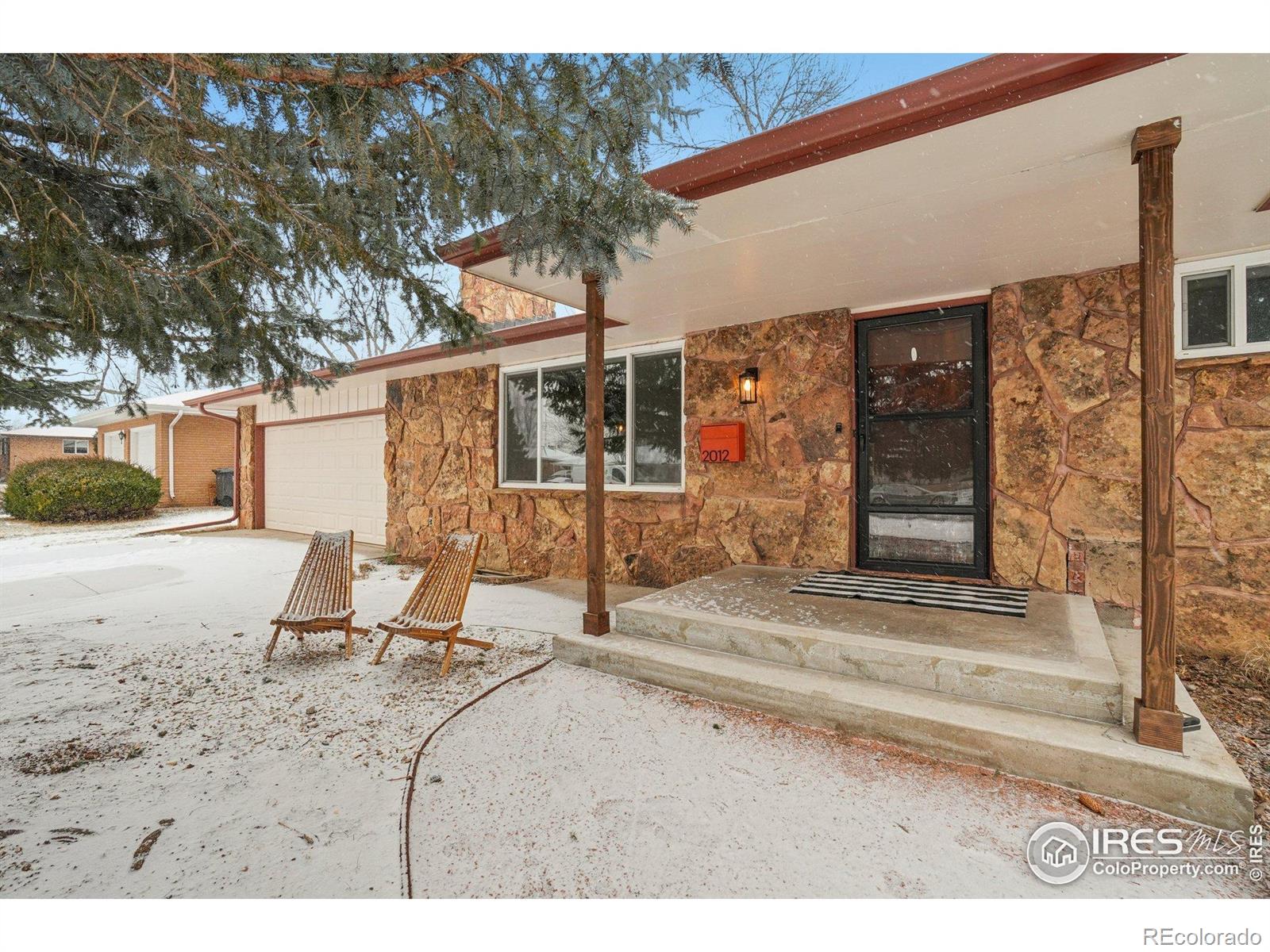 2012 Van Buren Avenue