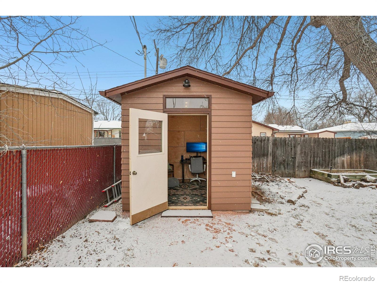 2012 Van Buren Avenue