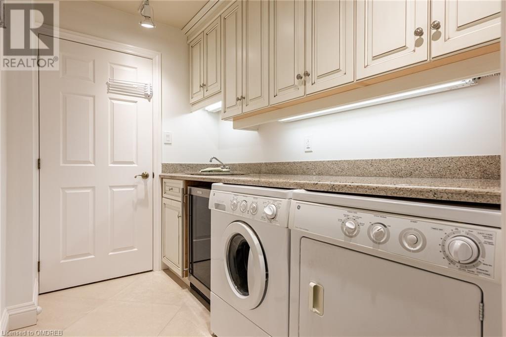 174 MOUNTAIN PARK Avenue Unit# 6 EAST