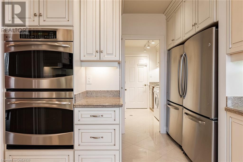 174 MOUNTAIN PARK Avenue Unit# 6 EAST