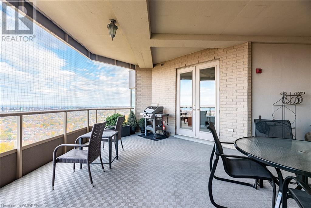 174 MOUNTAIN PARK Avenue Unit# 6 EAST