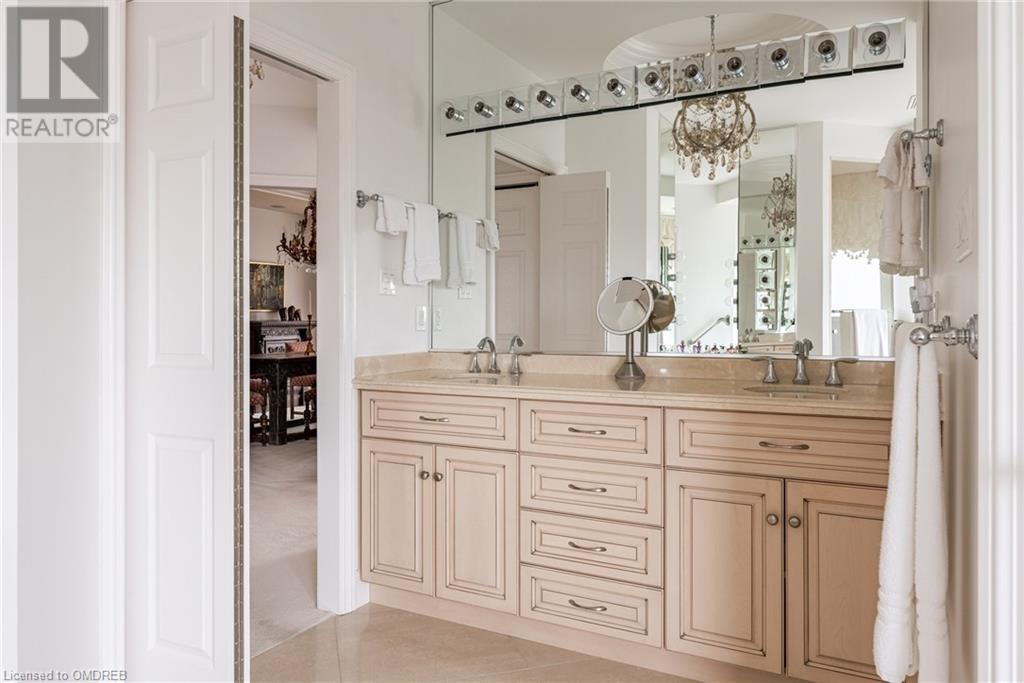 174 MOUNTAIN PARK Avenue Unit# 6 EAST