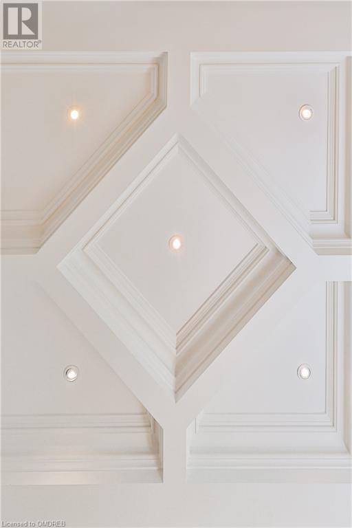 469 MAPLE GROVE Drive