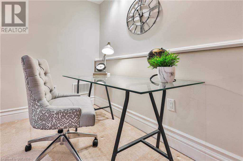 469 MAPLE GROVE Drive