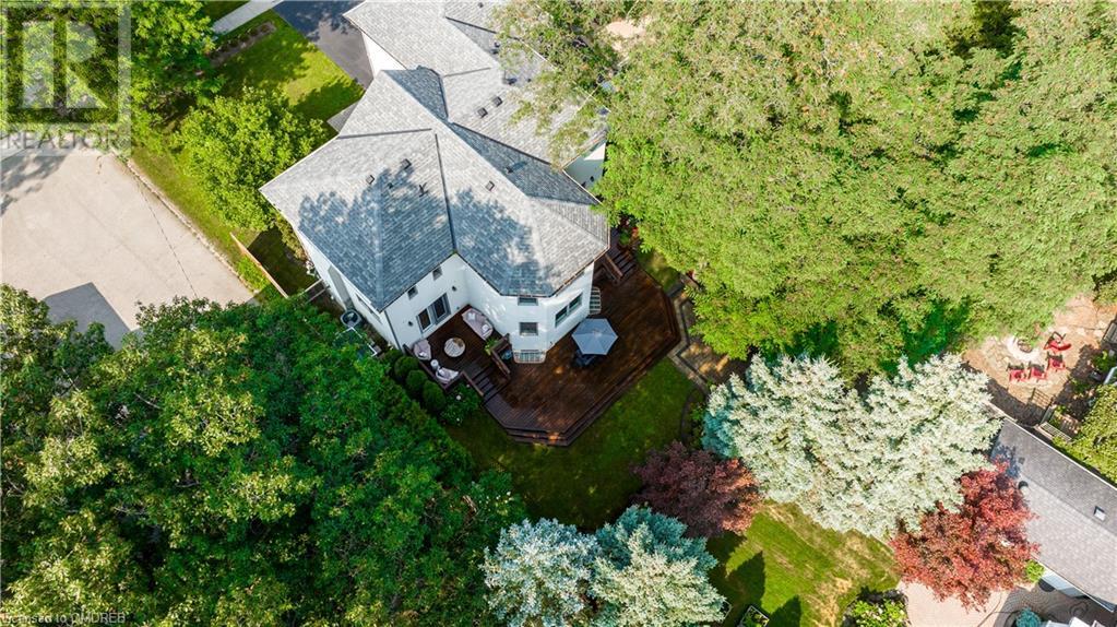 469 MAPLE GROVE Drive