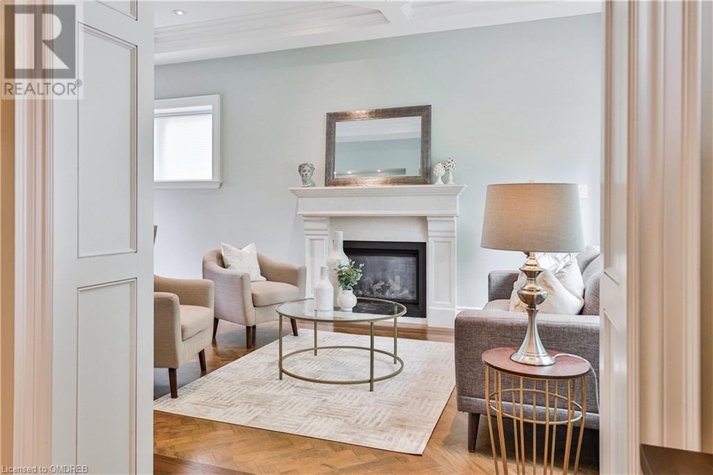 469 MAPLE GROVE Drive