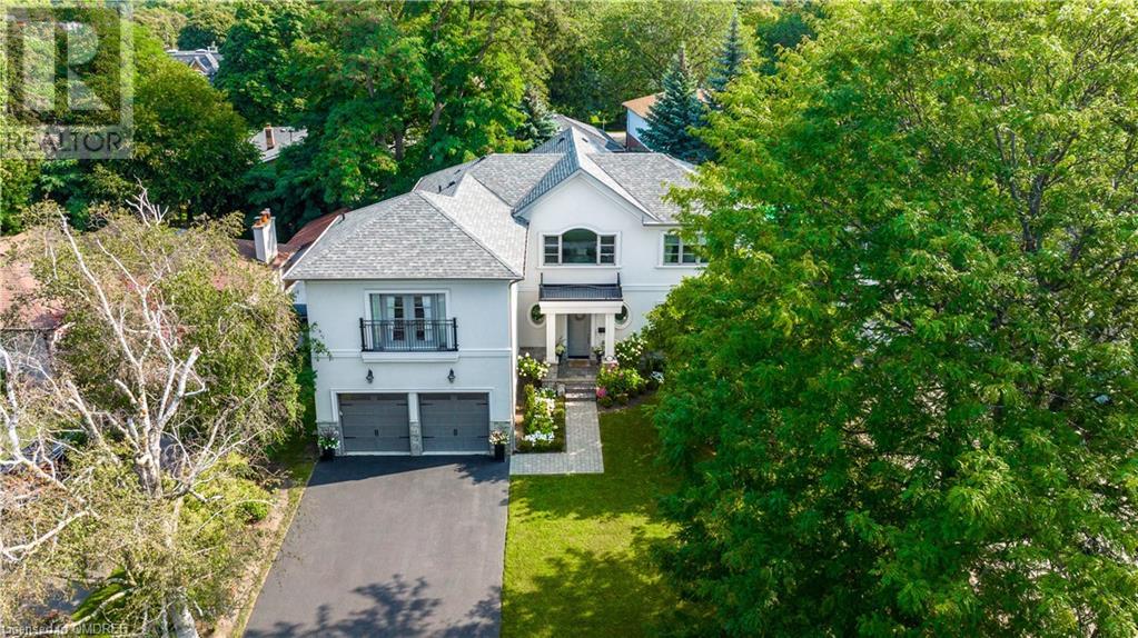 469 MAPLE GROVE Drive