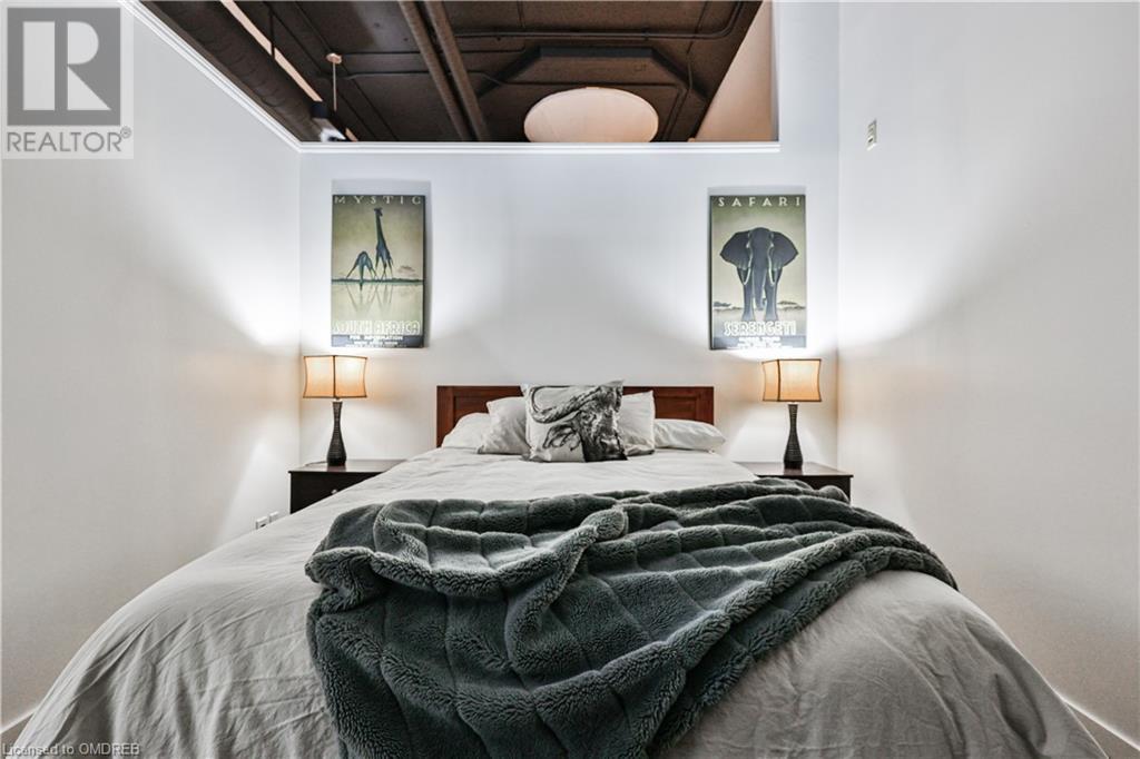 404 KING STREET Street W Unit# 404