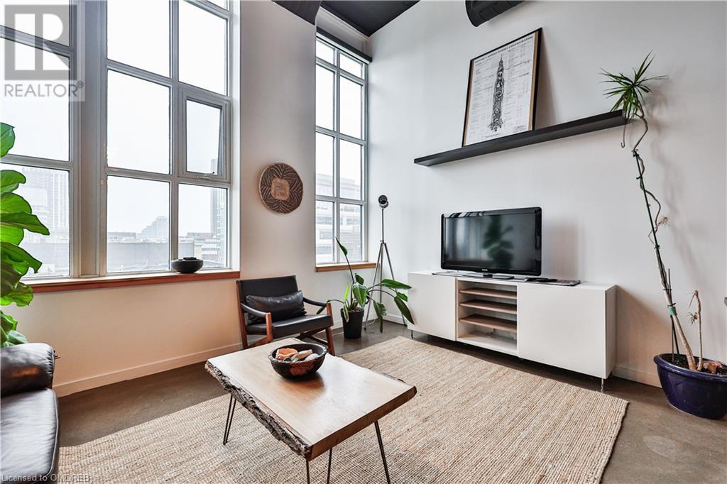 404 KING STREET Street W Unit# 404