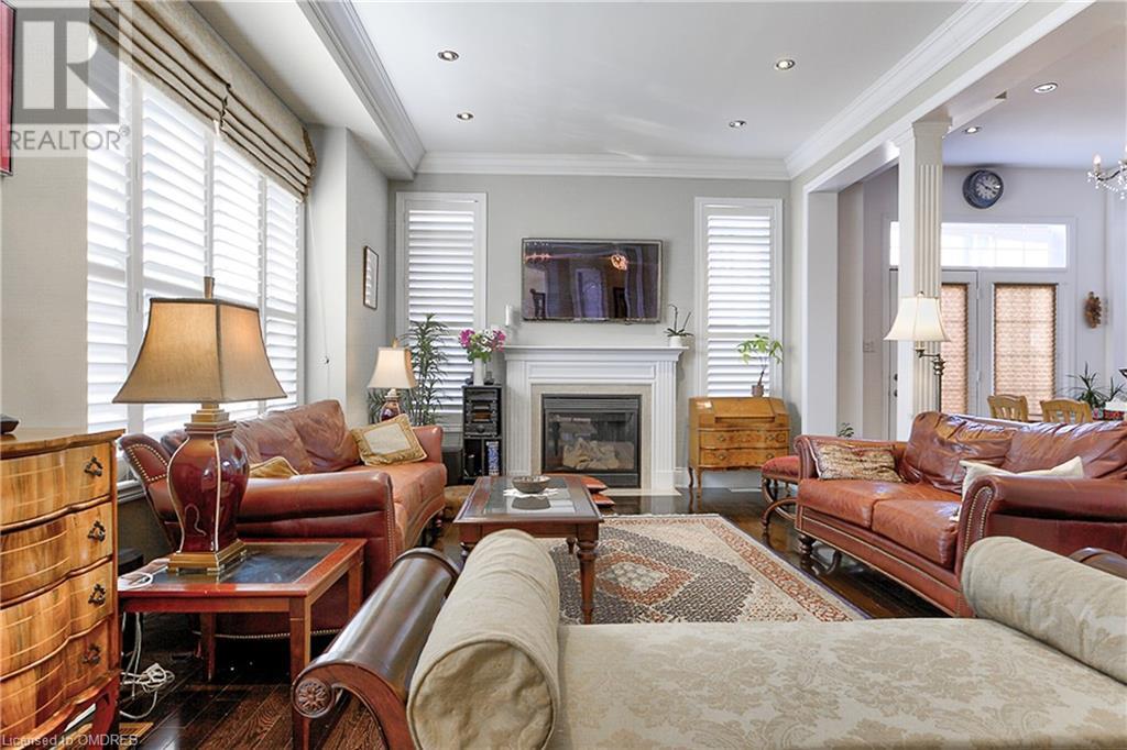 1138 JEZERO Crescent