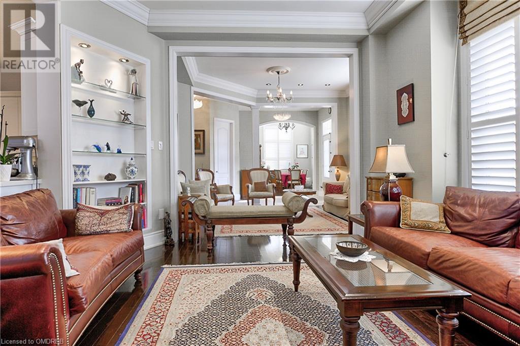 1138 JEZERO Crescent